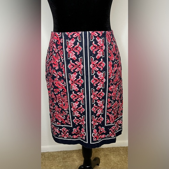 Talbots paisley handkerchief red white and blue mini  pencil skirt size 6 EUC - Picture 5 of 6